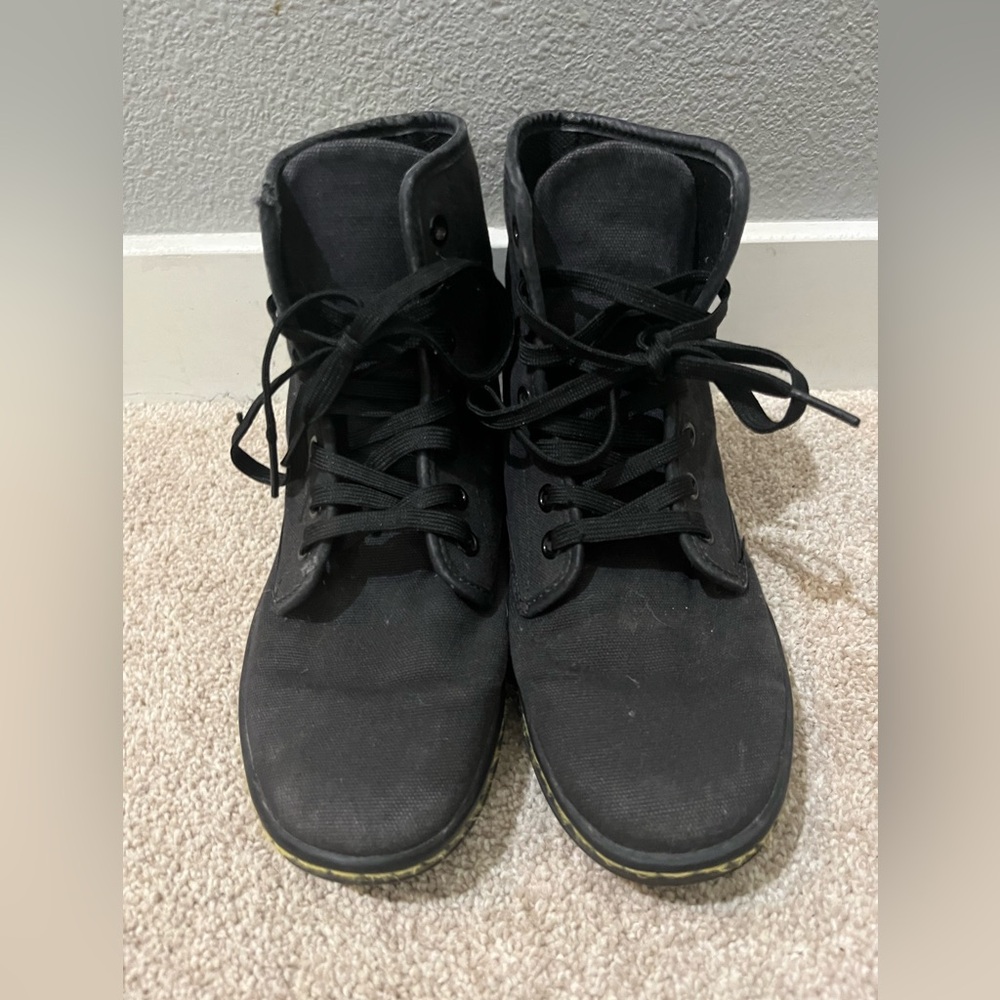 Dr. Martens Black Canvas Lace Up Boots Size 6